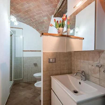 Apartment Farneta *